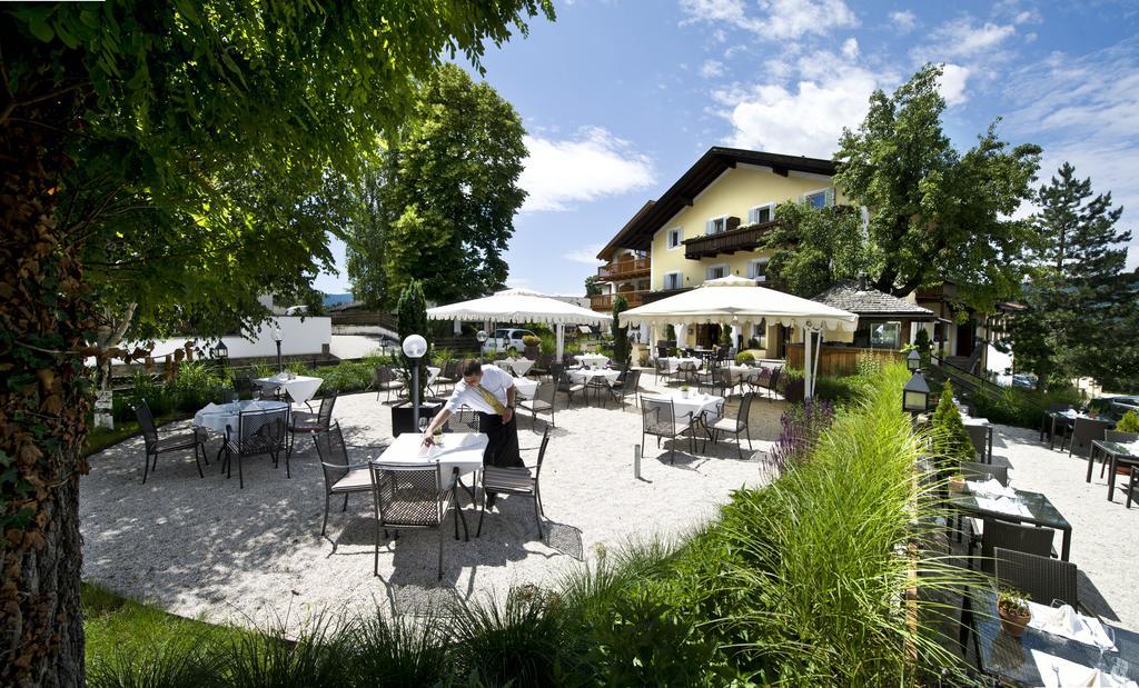 פיה Gartenhotel Voelser Hof - Adults Only מראה חיצוני תמונה