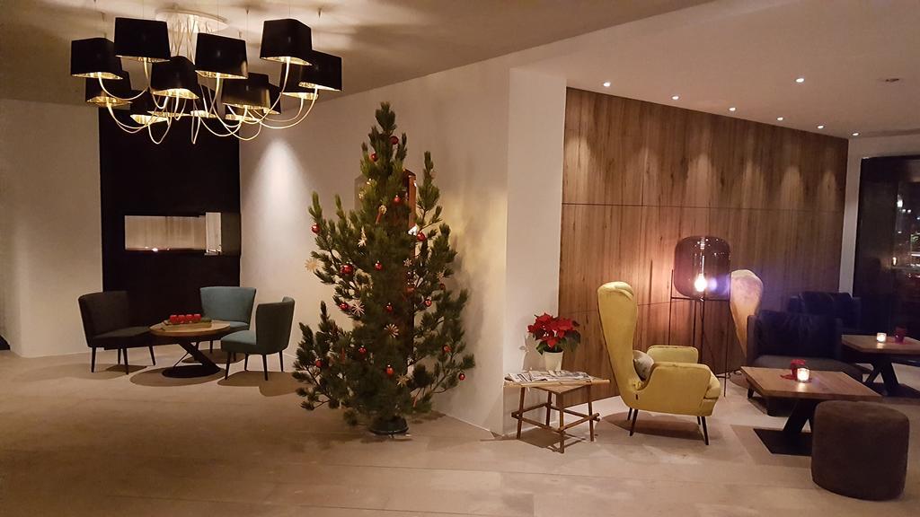 פיה Gartenhotel Voelser Hof - Adults Only מראה חיצוני תמונה