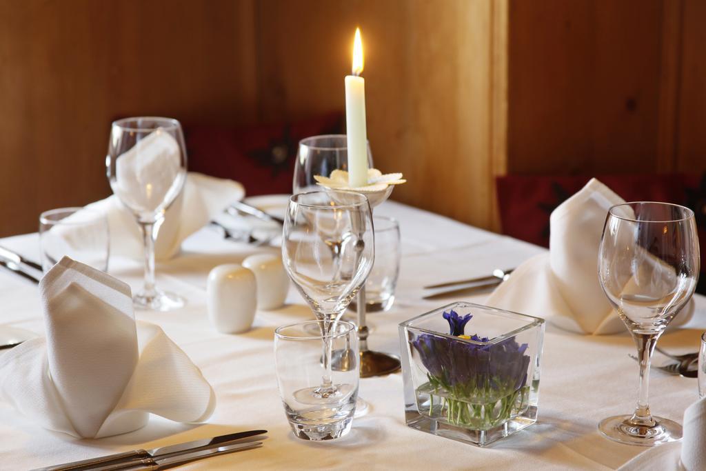 פיה Gartenhotel Voelser Hof - Adults Only מראה חיצוני תמונה